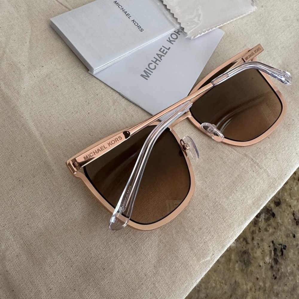 New Michael Kors rose gold sunglasses 57mm square crystal oversized - Picture 5 of 9